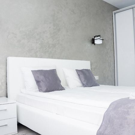 Gala Residence In Oradea Extérieur photo